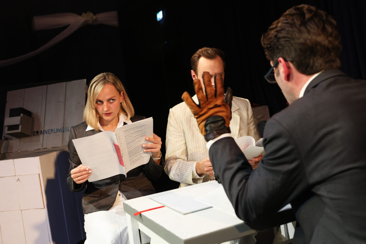 Szenenbild SPIEGEL c Barbara Pálffy